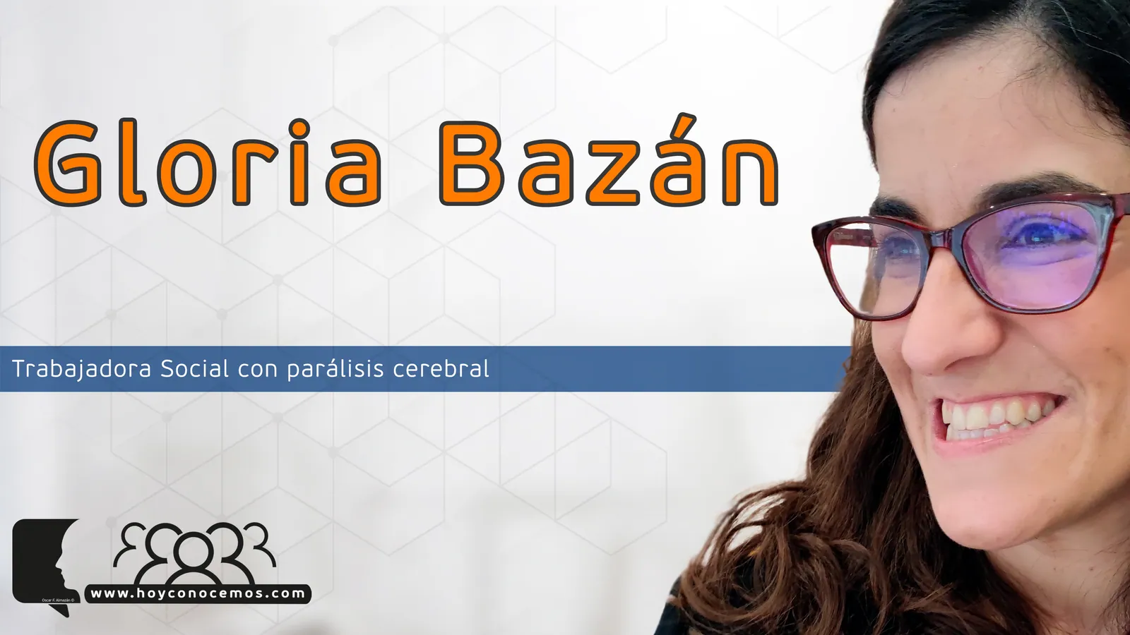 Gloria Bazán durante la entrevista